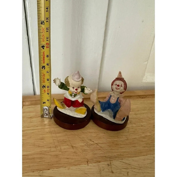 Two piece Vintage Apex clown figurines - Picture 3 of 7